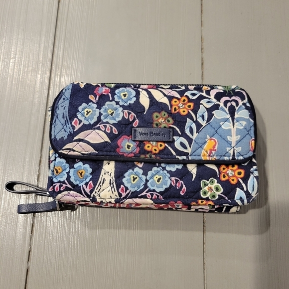 Vera Bradley Navy Blue Floral Quilted Wallet Double Zipper White Pink - Picture 1 of 5